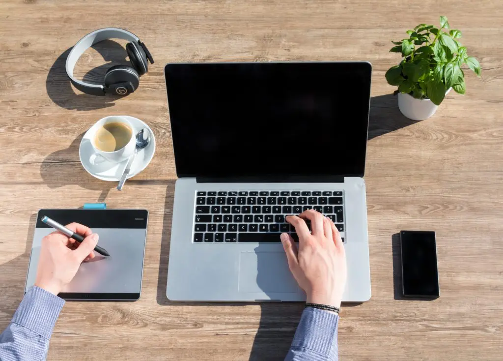 How to Write a Signature Online: 2025 Easy Guide