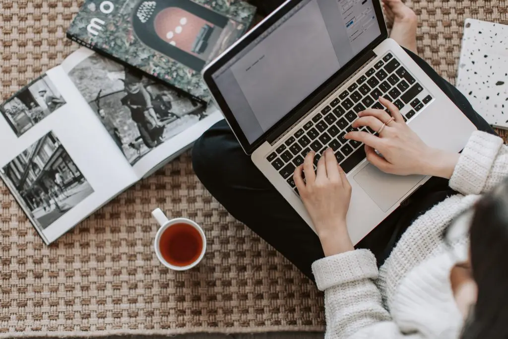 How to Insert a Signature in Google Docs: 2025 Ultimate Guide