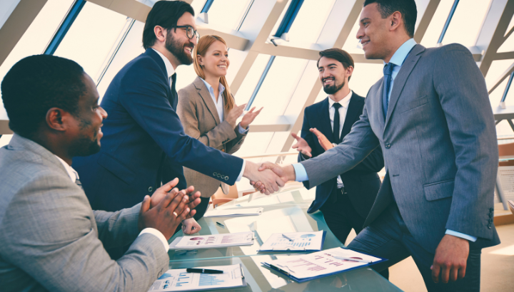 How to Write Business Contracts (Free Templates Included)