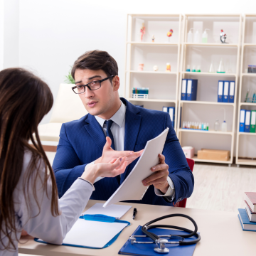 Healthcare Contract Management: 5 Best Practices