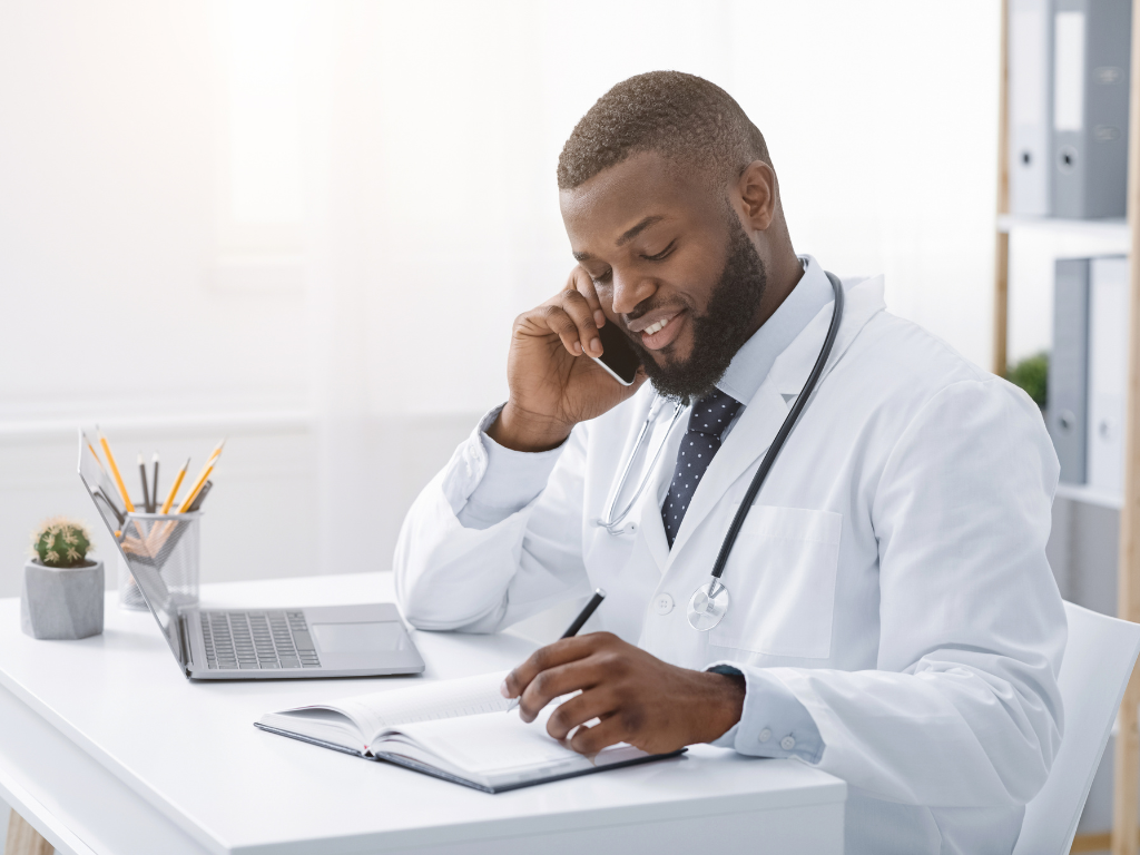 How to Create Effective HIPAA-Compliant Voicemail Scripts