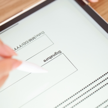 How to Set Up an Electronic Signature?