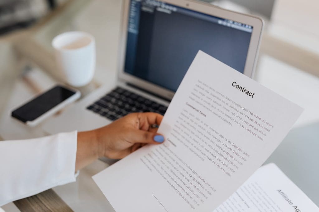 contract management software for small business f_img