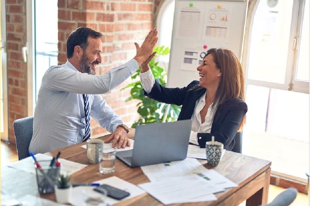 how to create a business associate agreement - featured image