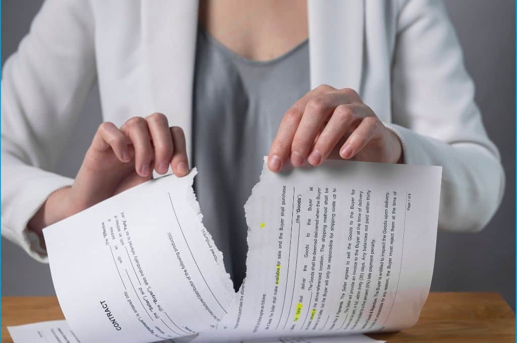 contract termination - featured image